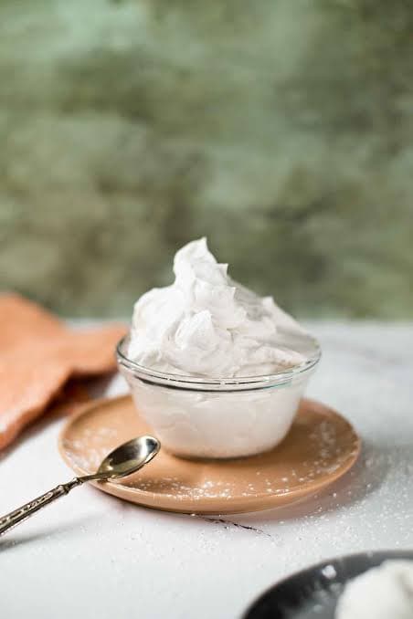 Stabilizer-Free and Unsweetened Coconut Cream